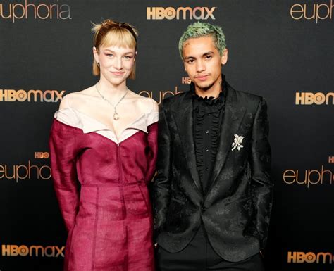 Are Hunter Schafer And Dominic Fike Dating Hunter Schafer 18 Facts