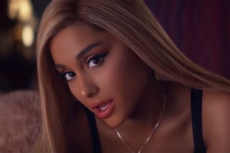 Born june 26, 1993) is an american singer and actress. Blonde Ariana Grande Wallpapers — Celeb Lives