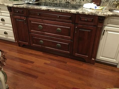 We did not find results for: Cooktop bump out area. Custom Designed by The Art Lady ...
