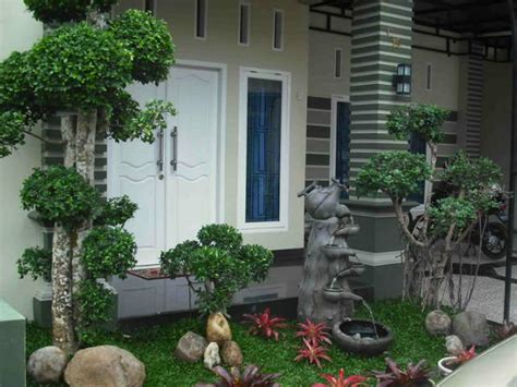 Tips sederhana menata taman belakang rumah minimalis modern. 10 desain gambar taman rumah cantik modern sederhana dan ...