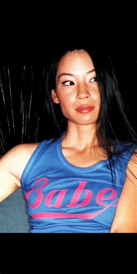 A Young Lucy Liu In The 90s Oldschoolcool Lucy Liu Iconic Women