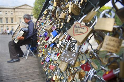 Most Romantic Things To Do In Paris Top Activities