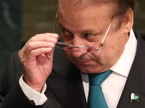 Pakistans Supreme Court Seeks Reply From Nawaz Sharif Over Panama