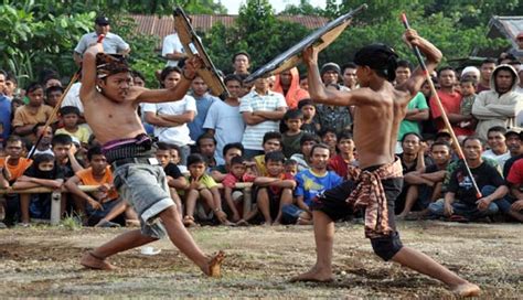 Presean Budaya Suku Sasak Pulau Lombok Indonesia Raja Alam Indah