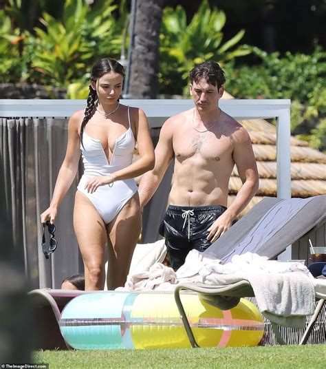 Miles Teller Puts His Rippling Abs On Display While Wife Keleigh Sperry Takes The Plunge In