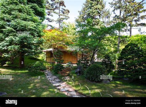 Old Traditional Wood House In A Japanese Garden Stock Photo Alamy