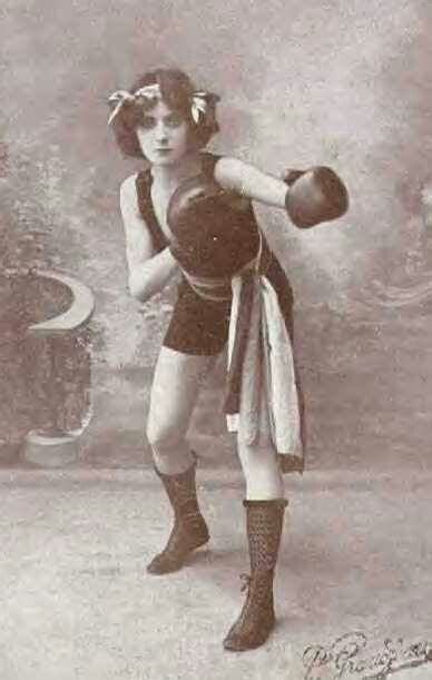 Female Boxer 1911 Female Boxers Boxing Girl Old Pictures
