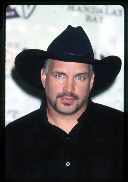 Garth Brooks Friends In Low Places The Dance Thunder Rolls No Fences