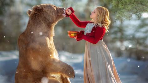 The course normally includes russian lessons (4 to 6 academic hours per day) and other subjects: Russian Bear Model Steals the Spotlight With Fairy-Tale ...