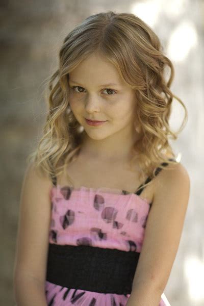 Emily Alyn Lind Cute Celebrity Children Wiki Fandom