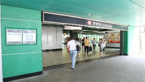 The site owner hides the web page description. 港鐵柴灣站發生偷拍裙底春事件 - 香港經濟日報 - TOPick - 新聞 - 突發 - D160908