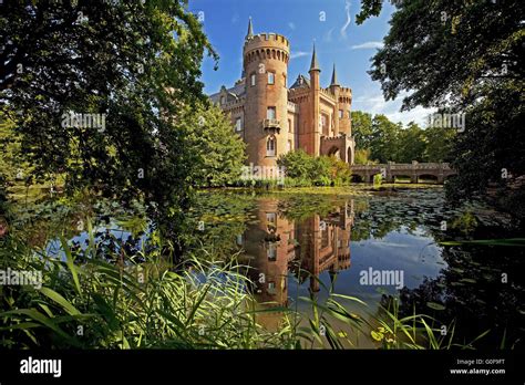Moated Castle Moyland Bedburg Hau Germany Stock Photo Alamy