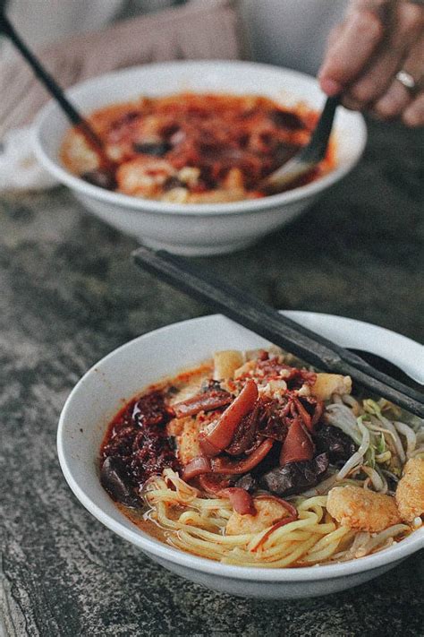 In doing so, we also believe that we can help businesses promote their best dishes towards potential customers speciﬁcally looking for. 7 Legendary Hawker Stalls in Penang, Malaysia | The Planet D