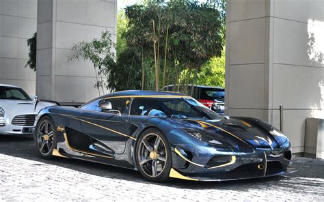 It's one of the rarest cars in the world. Koenigsegg Agera RS Naraya Wallpapers | SuperCars.net