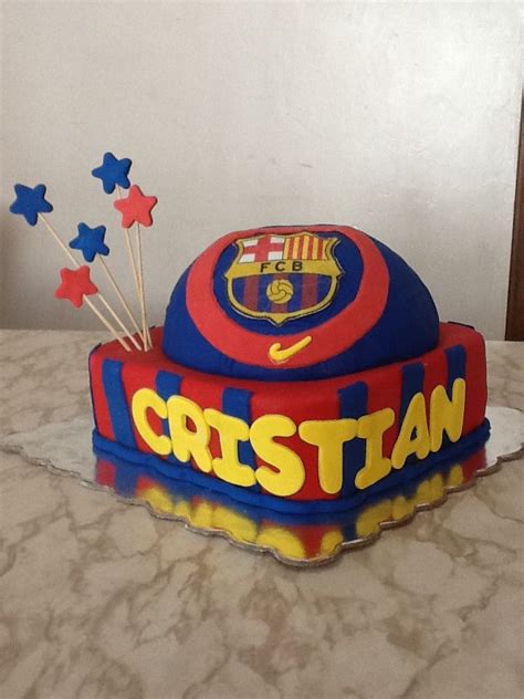 Pin By María De On Tortas De Fútbol Desserts Cake Birthday Cake
