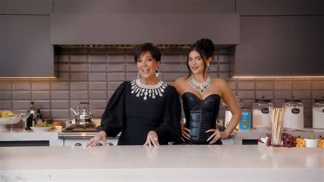 Kylie Jenner Mocks Sister Kendall On New Vogue Cooking Show With Mom