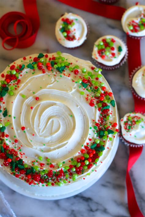 The only thing i would say is that i may not have put in enough red gel colouring so it. Red Velvet Christmas Cake | Christmas cake, Christmas ...