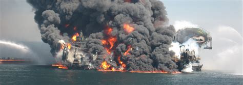 Based on a true story. Deepwater Horizon explosion trial of ex BP rig supervisor ...