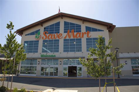 The Save Mart Companies Opens Flagship Save Mart Store In The Heart Of