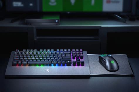 Corsair's lineup includes wireless keyboards, the icue software is available on macos, and some of their models. Razer wireless keyboard and mouse for Xbox announced