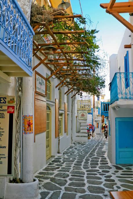 Travel Photos Travis Caulfield — Street In Santorini Greek Isles