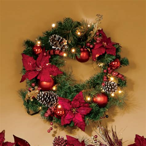 Poinsettia Christmas Wreath Ginnys