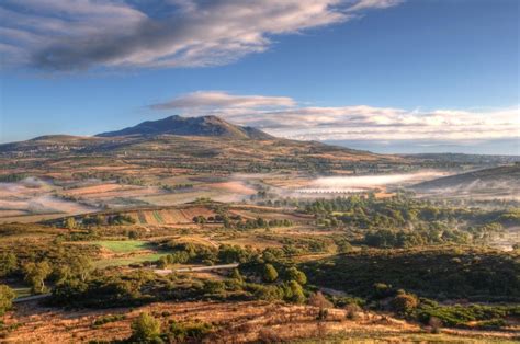 A serra do gerês (em galego, serra do xurés) é a segunda maior elevação de portugal continental. Pin em Trás-os-Montes