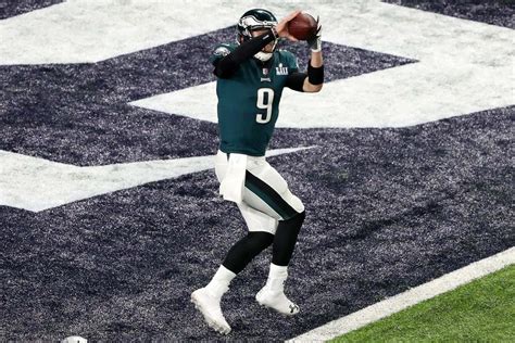 Super Bowl 52 Nick Foles Eagles Dip Into Hs Playbook For Trick Play Td Sporting News