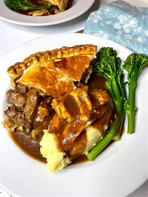 The Best Steak And Ale Pie Best Recipes Uk