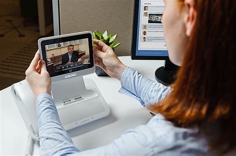 Cisco Cius Is Android Based Mobile Collaboration Tablet Photoxels