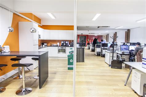 Office Refurbishment In London With Glass Partitioning By Kova