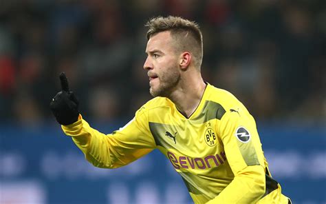 If you have your own one, just send us the image and we will show. Descargar fondos de pantalla 4k, Yarmolenko, el partido ...