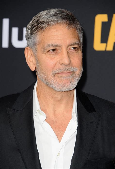 He has english, german and irish ancestry. George Clooney freut sich auf das Comeback des Kinos