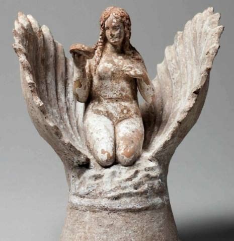 afrodit heykelciği Greek Terra Cotta Aphrodite Hellenistic Period rd Century B C Ancient