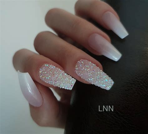 Get The Glitzy Look How To Achieve White Sparkle Ombre Nails In Just A