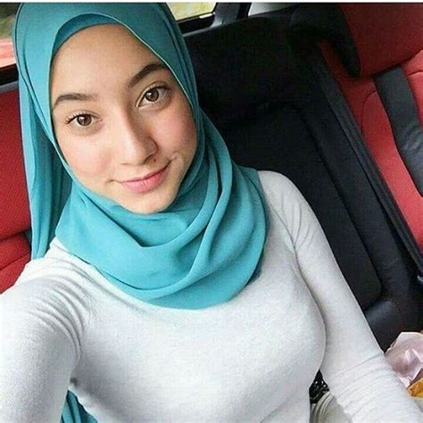 Pin Di Jilbab Cantik