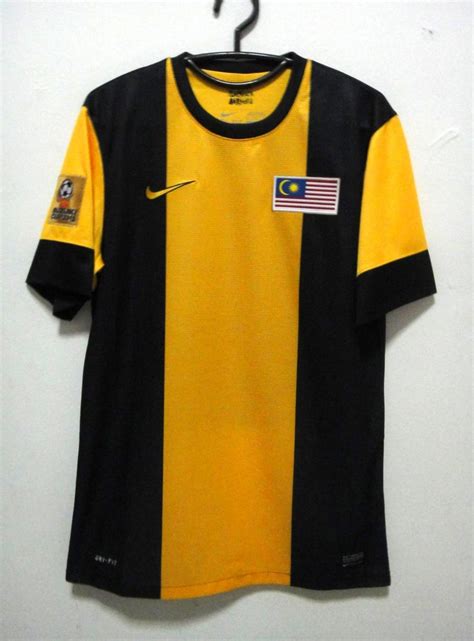 Malaga jersey home football shirt 2000 blue white umbro trikot mens size l. Malaysia Home football shirt 2012 - 2014. Added on 2012-11 ...