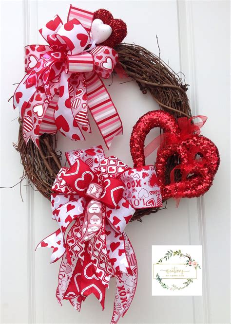 Valentine's Day Wreath Valentine's Day Decor | Etsy | Valentine day wreaths, Valentine wreath ...