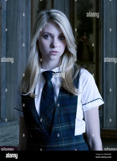 Gossip Girl Pictured Taylor Momsen As Jenny Humphrey Photo Credit