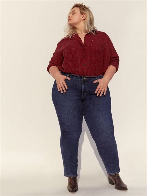 Levi sÂ Women s Plus Size Classic Straight Jeans Walmart com