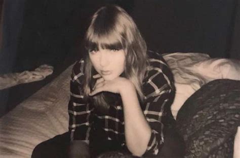 Taylor Swift Finally Gets Political In Pro Democrat Instagram Post Exclaim