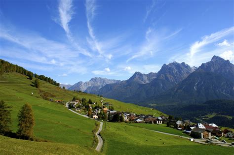 Ftan Engadin Graubünden Alps In Switzerland © Zwitserland