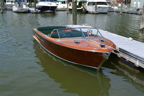 Chris Craft Classic Continental Power Boat For Sale Chris Craft Wooden Boats