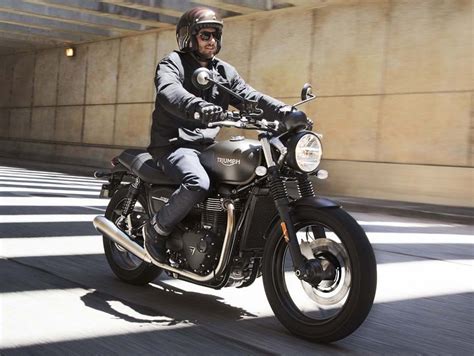 Bs6 Triumph Bonneville T100 And Street Twin Available With A Special