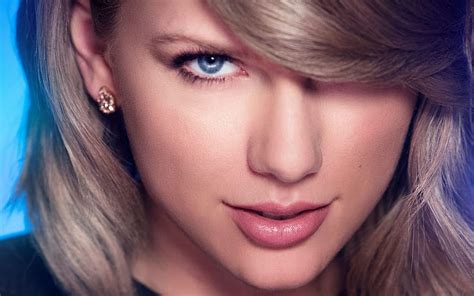 Hd Wallpaper Taylor Swift Close Up Face Blue Eyes Pink Lipstick
