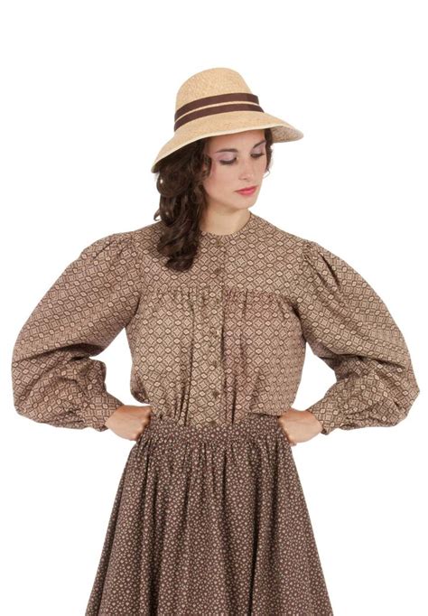 Pioneer Style Blouse With Yoke Very Full Sleeves With Buttoned Cuffs