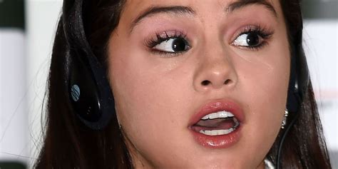 Selena Gomez Reportedly Threw A Fit At Taylor Swifts Birthday Party