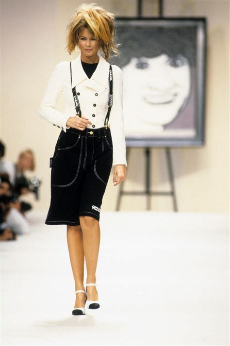 Chanel Spring 1994 Ready To Wear Fashion Show With Images Fashion
