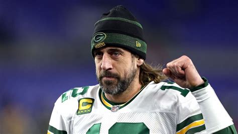 What Does Aaron Rodgers Cryptic Tweet Sullllll Mean Nfl Fans In
