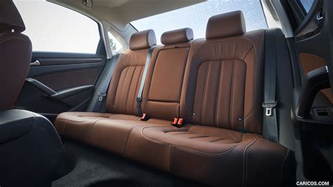 2020 Volkswagen Passat Interior Rear Seats Caricos